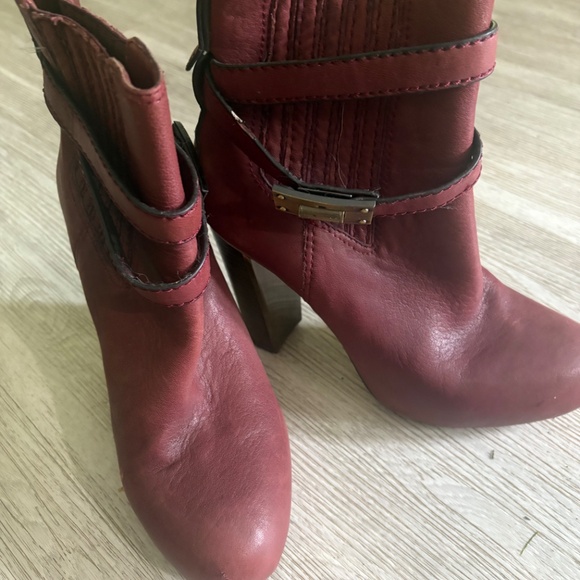 BCBG Maroon boots - Picture 2 of 4